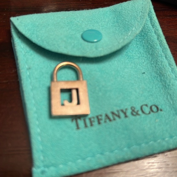 Tiffany & Co. Letter J initial padlock love  charm pendant silver - Picture 4 of 15